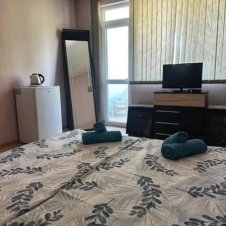 Pensjonat боровата къща *