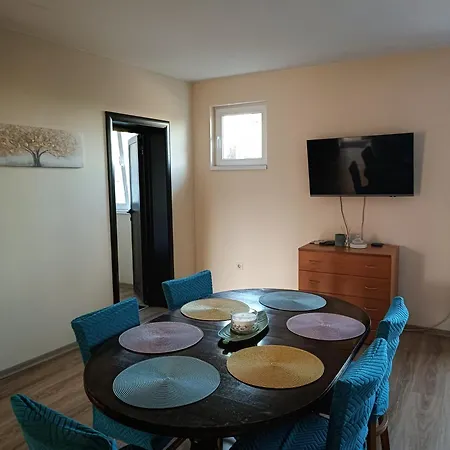 боровата къща Guest house Varna