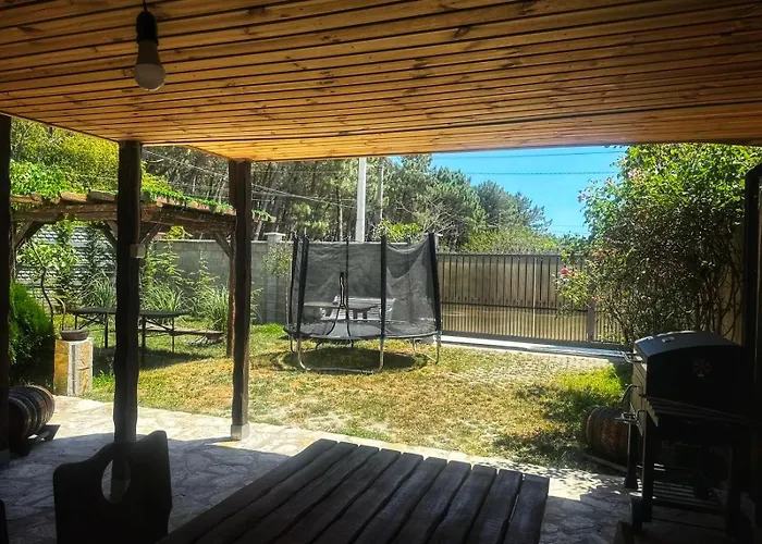 боровата къща Warna